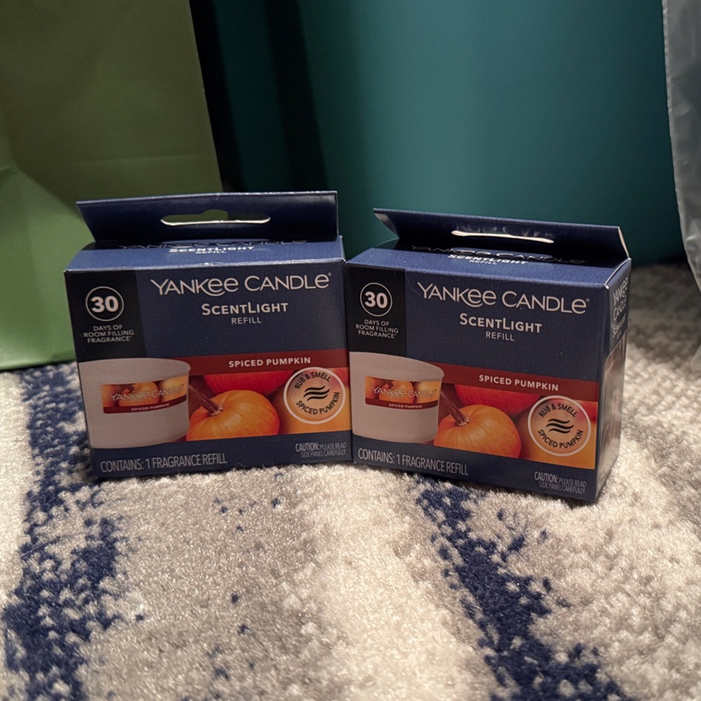 Yankee Candle ScentLight Refill in Spiced Pumpkin x2
